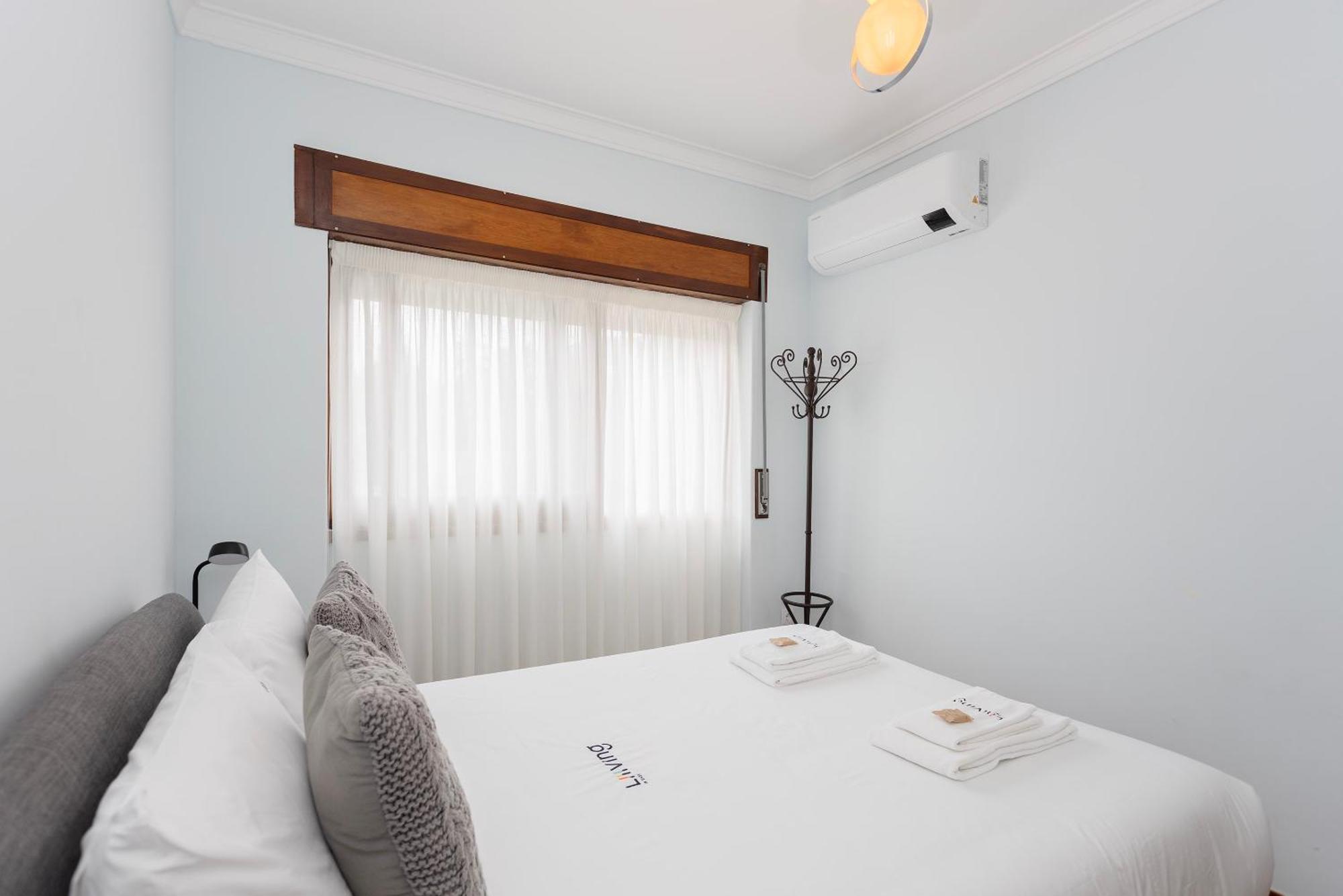Liiiving In Porto - Vintage Design Apartment Bagian luar foto